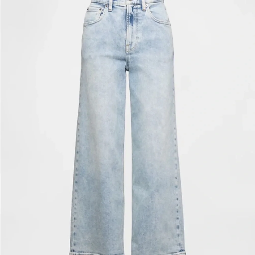 NWT GAP High Rise Wide Leg Stride Ankle Jeans - Petite - Picture 3 of 7